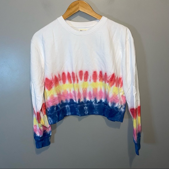 bloom + pop Tops - Bloom + pop long sleeve tie dye cropped Tshirt